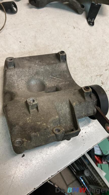 Aircopompsteun BMW E36 M3 64551402235, Gebruikt, Ophalen of Verzenden, BMW, BMW