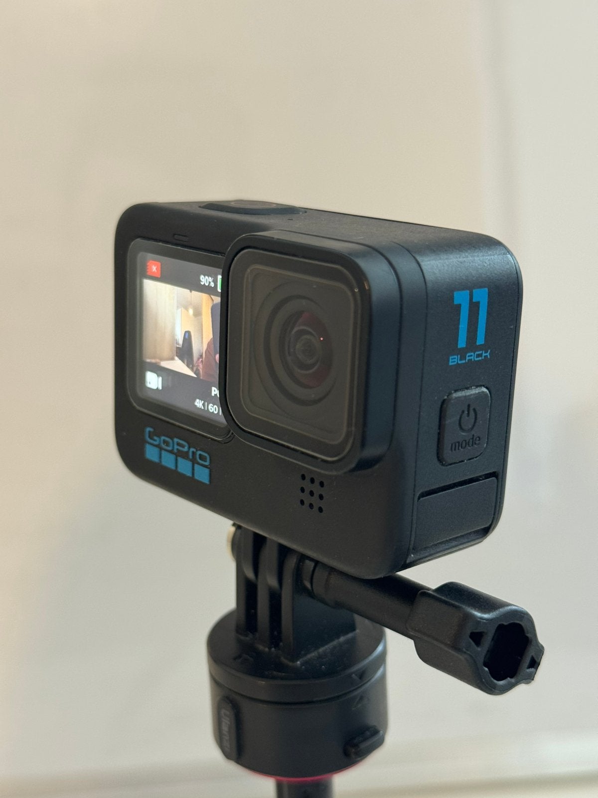 GoPro Hero 11 + Quick Release systeem + 3x Accu, Ophalen of Verzenden, Zo goed als nieuw, GoPro