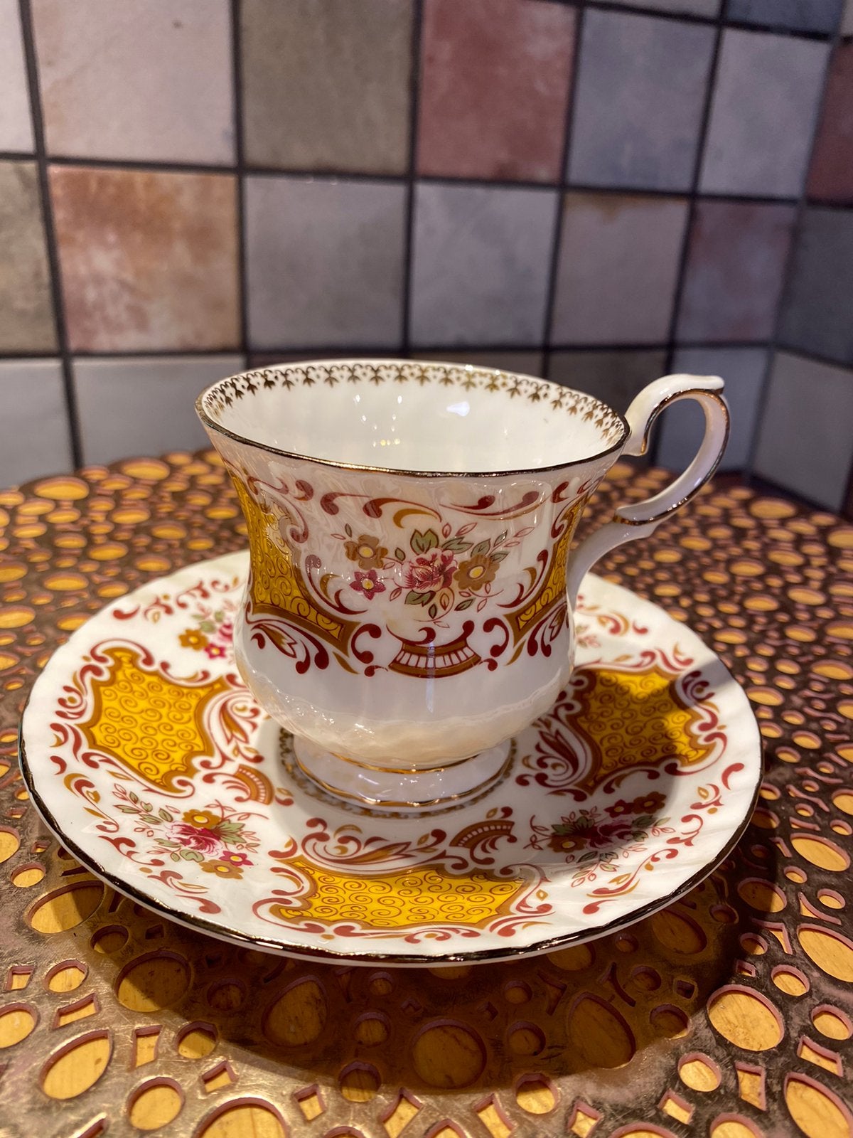 Elizabethan,Fine Bone China,kop en schotel,England, Antiek en Kunst, Ophalen of Verzenden