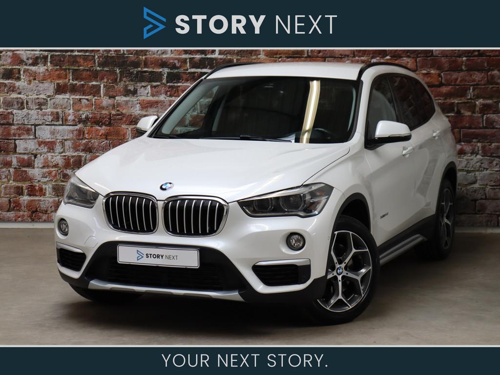 BMW X1 xDrive20i High Executive xLine Automaat / Navigatiesy, 1998 cc, Gebruikt, Euro 6, 2000 kg