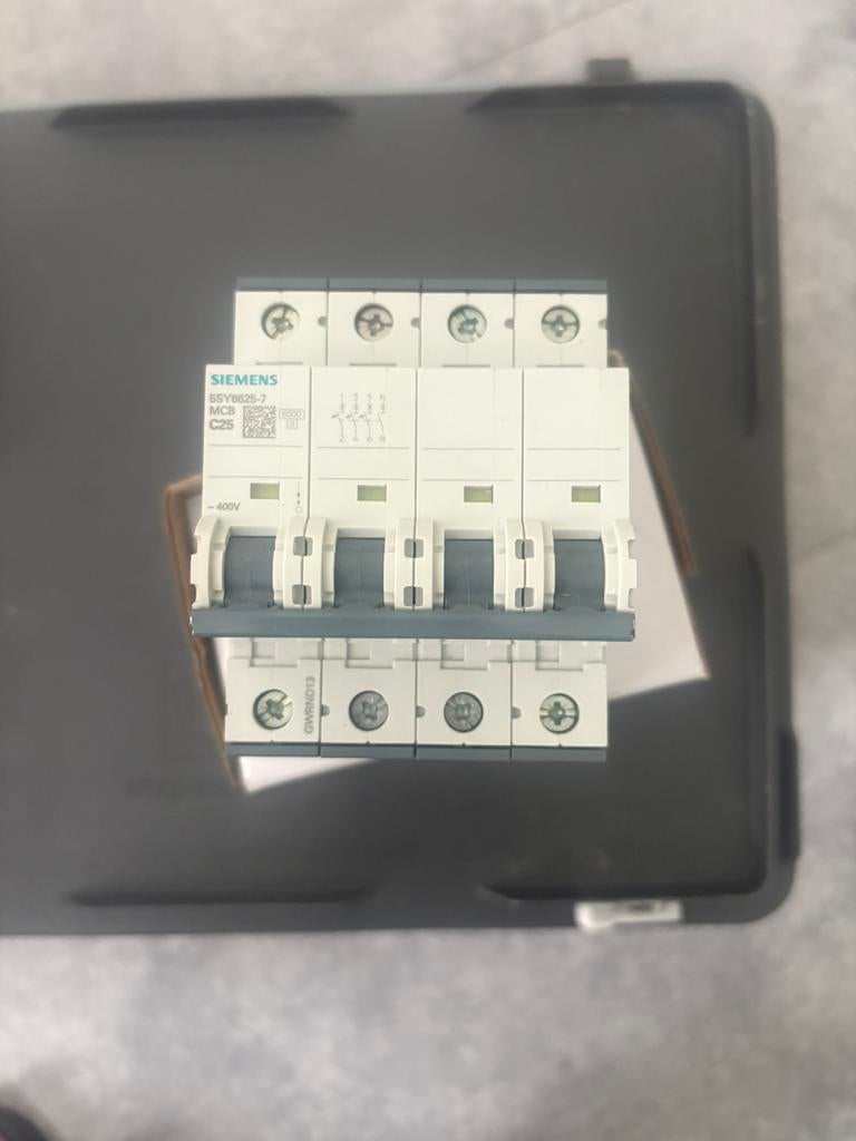 Verschillende installatie automaten van het merk siemens, Ophalen of Verzenden, Nieuw