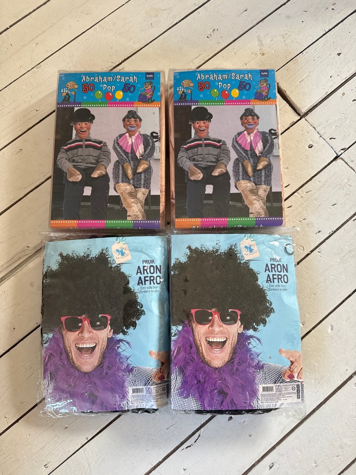 Abraham/Sarah 50 Pop en Aron Afro Pruik Feestartikelen, Ophalen of Verzenden, Nieuw, Feestartikel, Verjaardag