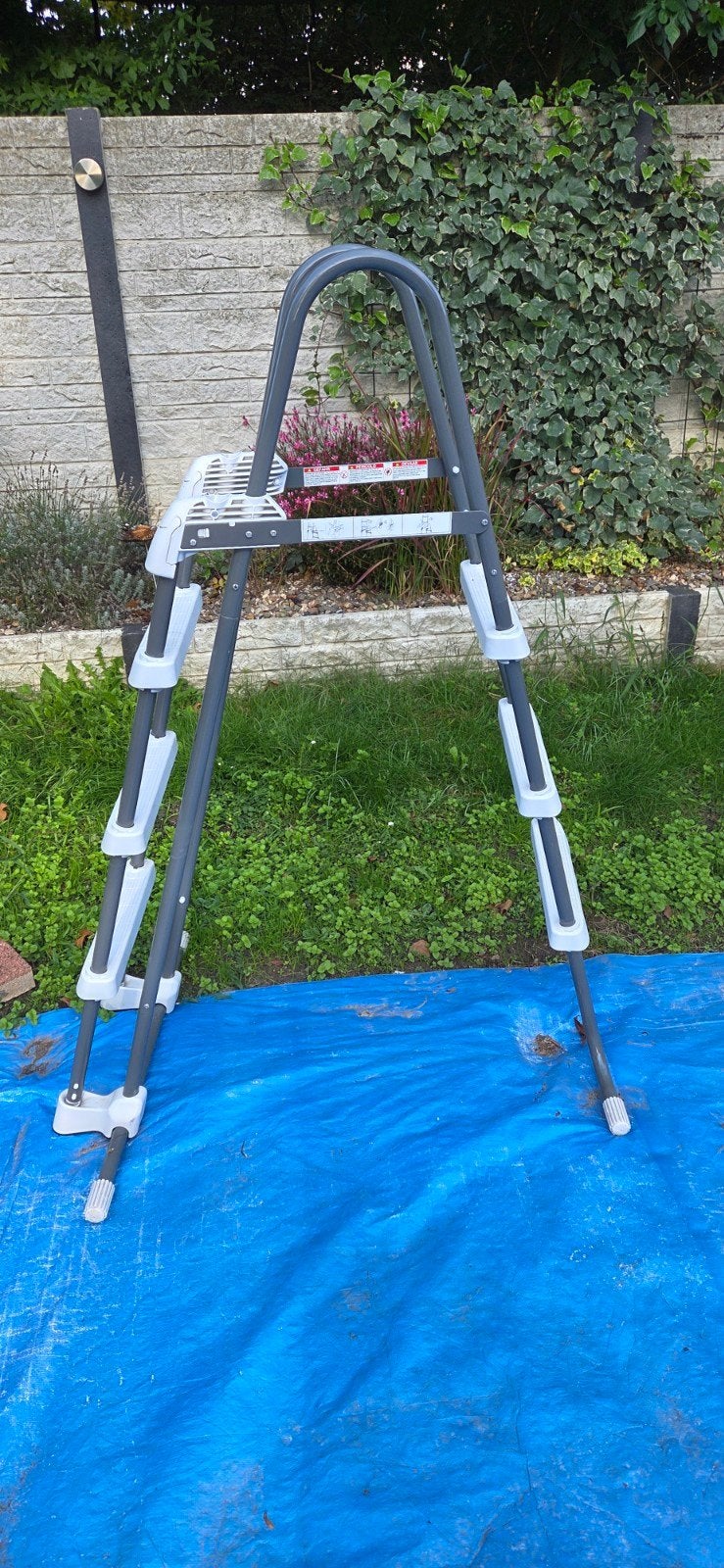 Intex Zwembadladder voor wandhoogte tot 107cm, Tuin en Terras, Ophalen, Minder dan 200 cm, 80 tot 120 cm, Overige typen