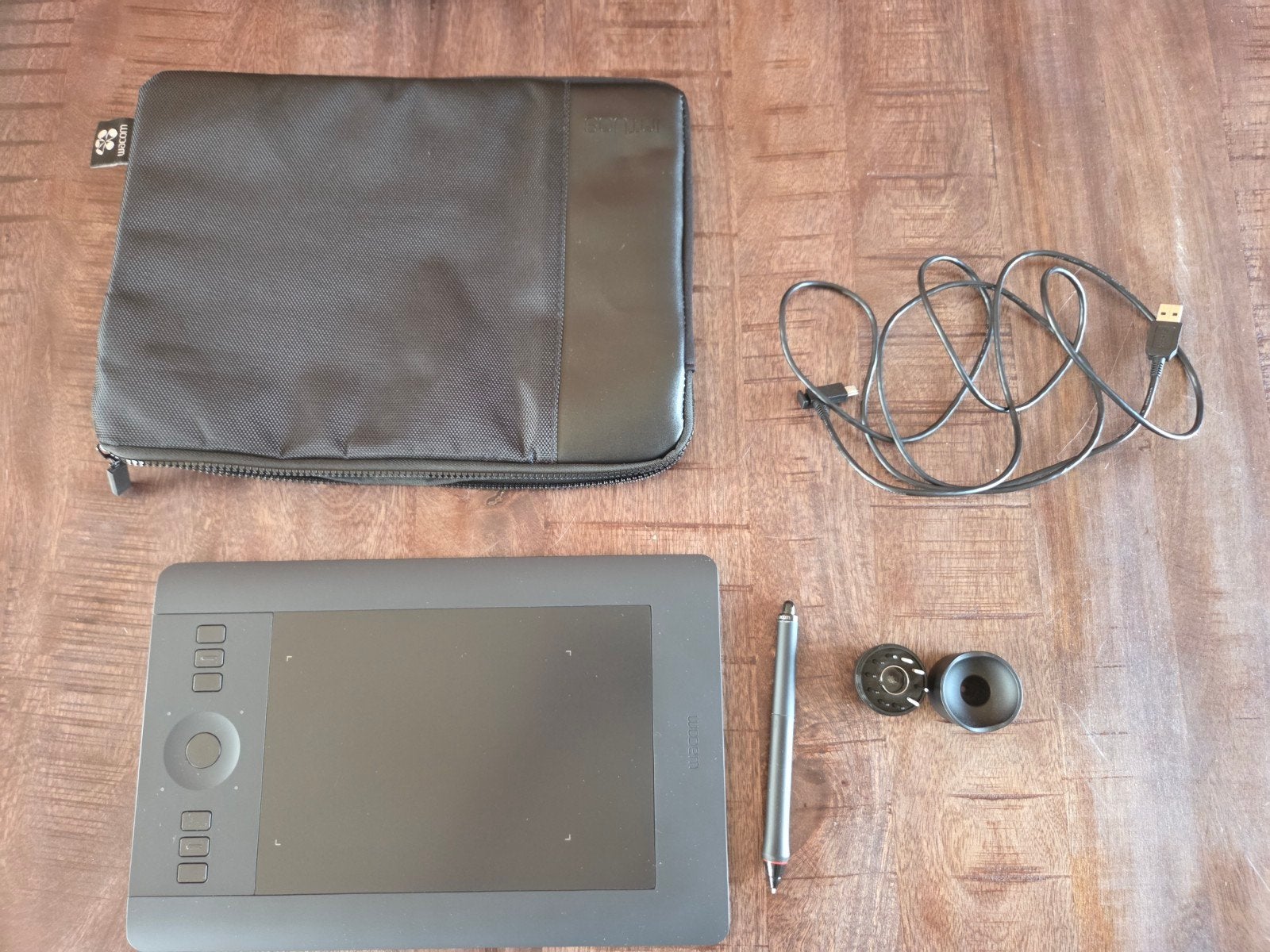 Wacom Intuos Pro Small tekentablet, Computers en Software, Tekentablets, Ophalen, Gebruikt