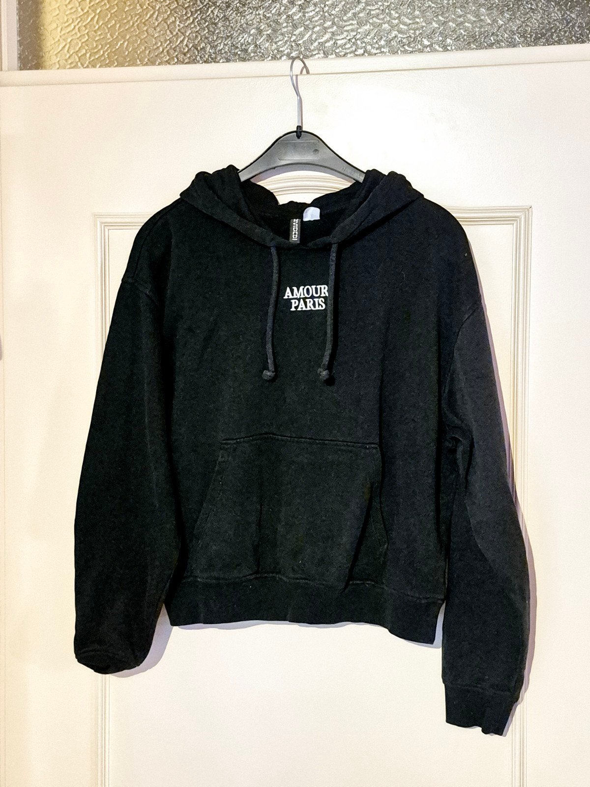 H&M Divided 'Amour Paris' hoodie - Maat M, Maat 38/40 (M), Zwart, H&M Divided, Ophalen of Verzenden