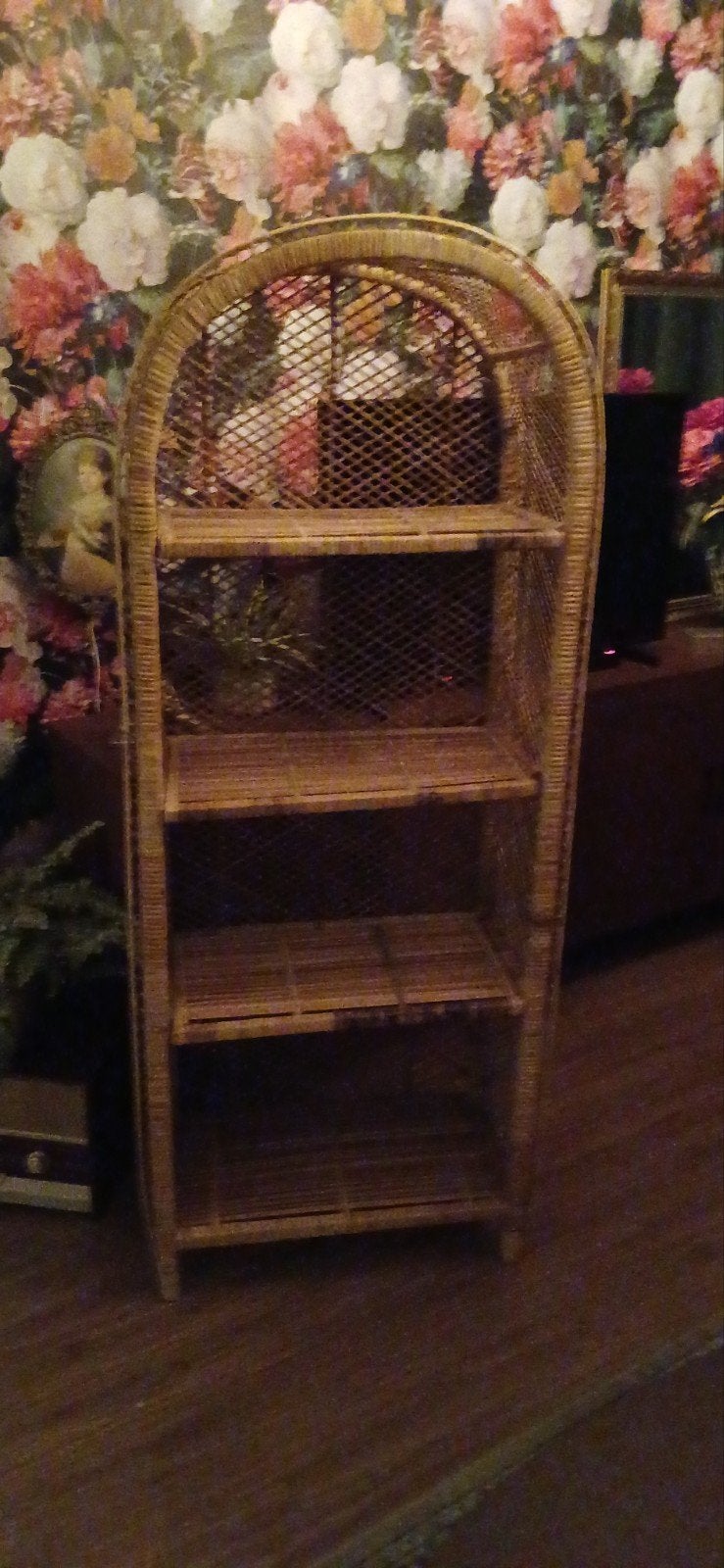 Vintage rietenkast, Ophalen