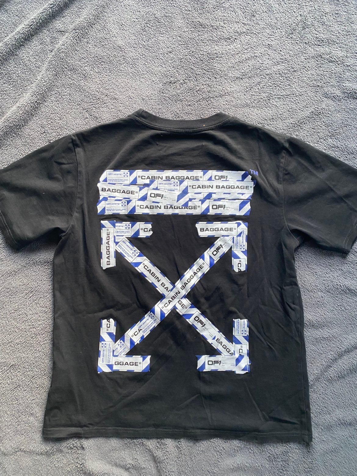 Off-White Airport Tape Arrow Black Tee, Ophalen of Verzenden, Zo goed als nieuw, Maat 48/50 (M), Zwart