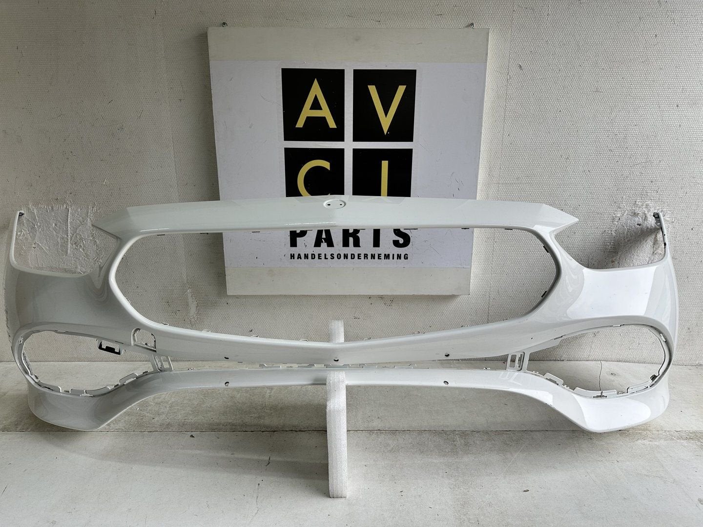 Mercedes C klasse W206 voorbumper bumper A2068850001, Gebruikt, -, Voor, Ophalen of Verzenden