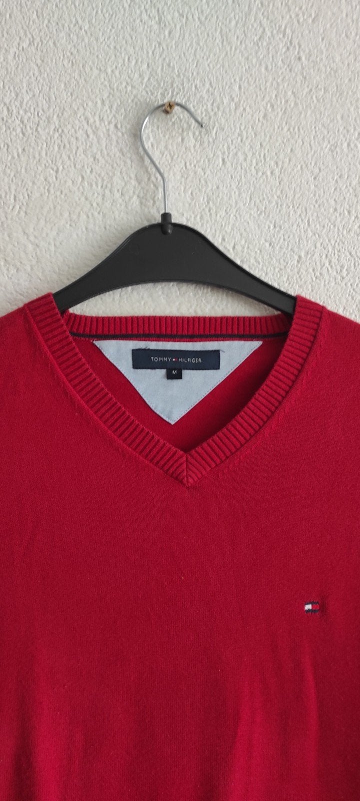 Tommy Hilfiger V-hals trui rood maat M, Maat 38/40 (M), Ophalen of Verzenden, Zo goed als nieuw, Rood