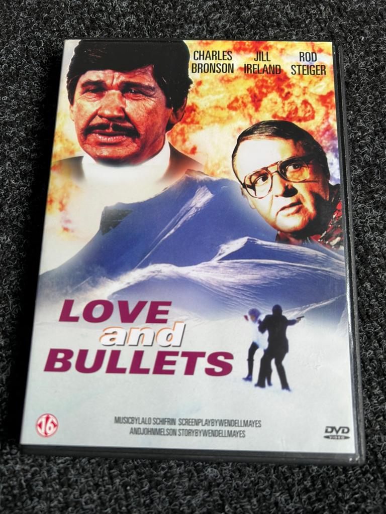 Love and bullets op dvd, Alle leeftijden, Ophalen of Verzenden, Gebruikt, Actie en Avontuur