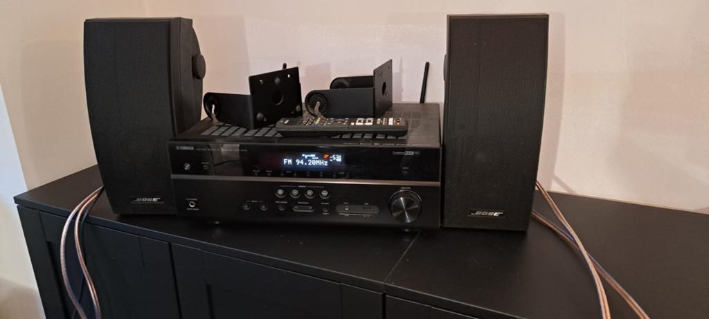 Yamaha HTR-4072 receiver met Bose 251 speakers, Overige merken, Gebruikt, Speakers, Losse componenten