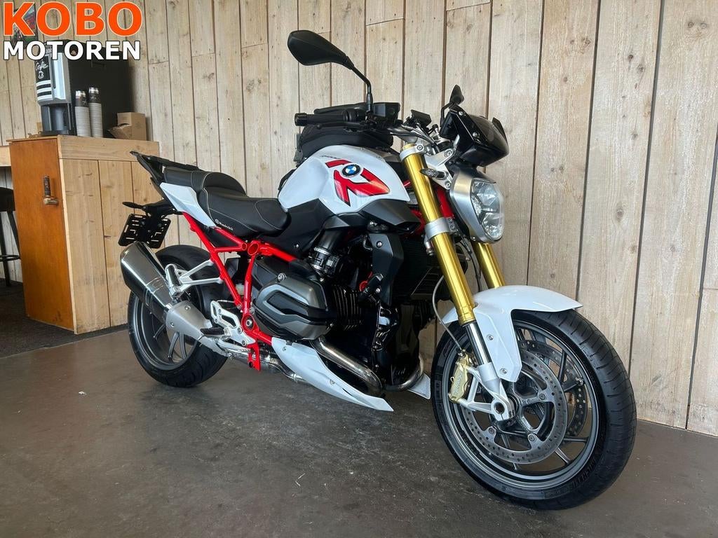 BMW R 1200 R ABS/ESA (bj 2015), 2 cilinders, Motorrijbewijs A, Bedrijf, Onbekend