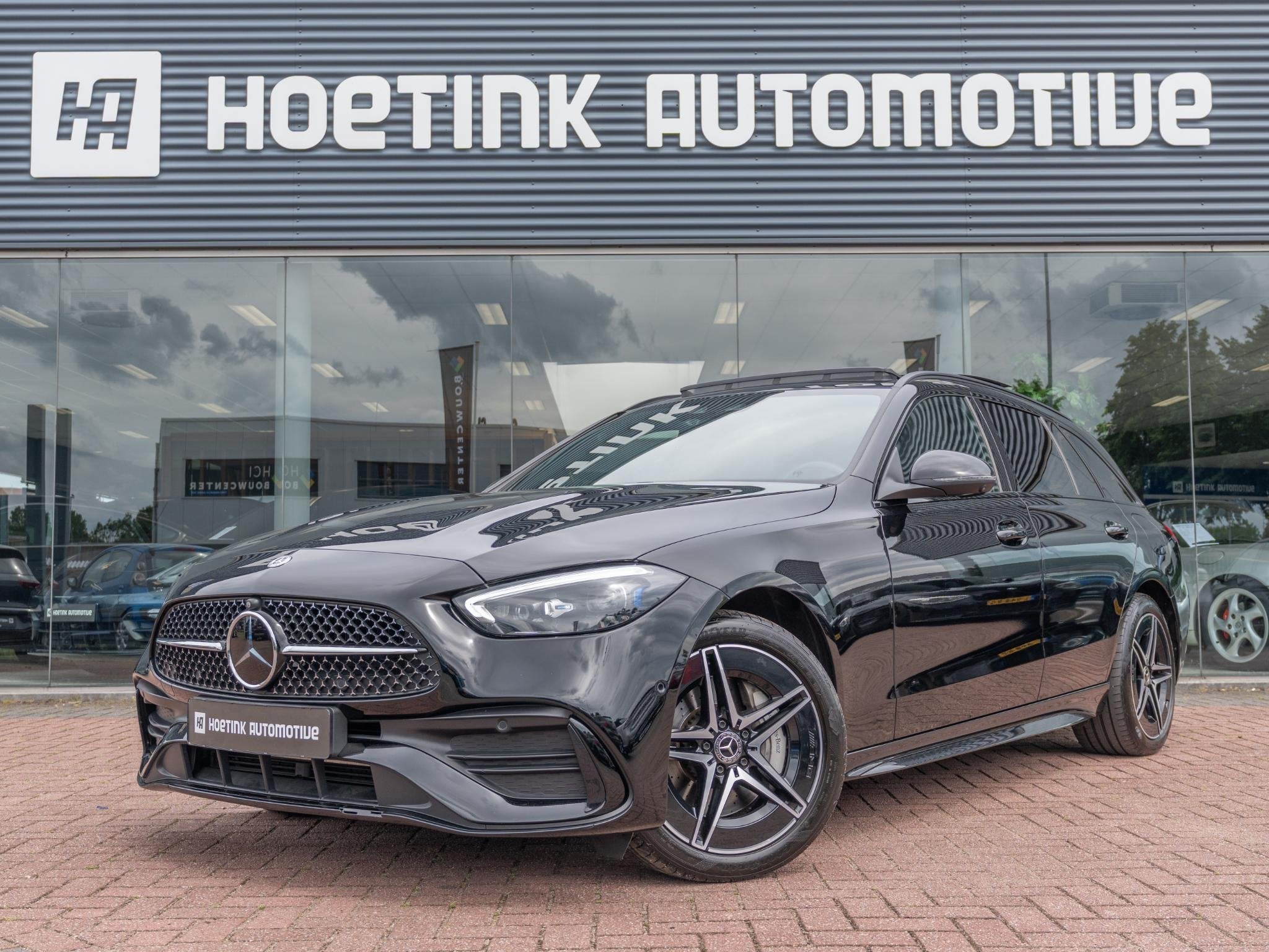 Mercedes-Benz C-klasse Estate 300 e AMG Line | Massage | Pan, Automaat, Achterwielaandrijving, 4 cilinders, 2020 kg
