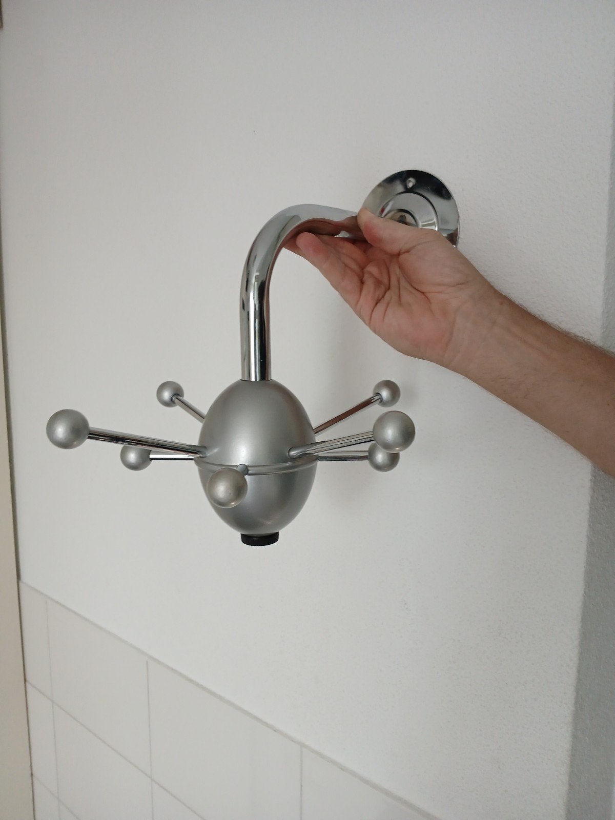 Wandkapstok  atomic sputnik stijl chroomkleur, Wandkapstok, Gebruikt, Ophalen of Verzenden, Minder dan 100 cm