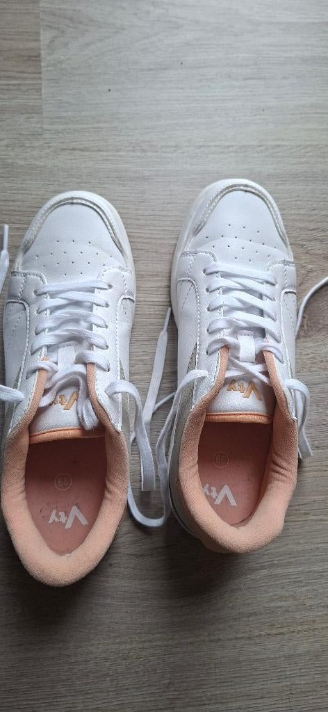Sneakers, Kleding | Dames, Schoenen, Vty, Wit, Ophalen of Verzenden, Sneakers of Gympen