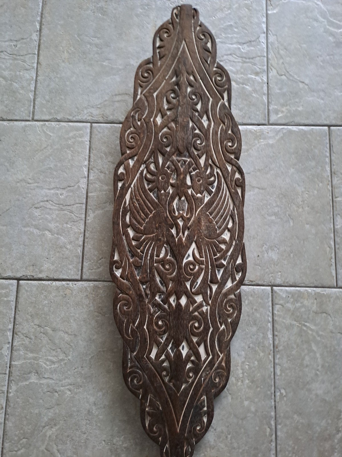 Uniek handgesneden houten wanddecoratie, Handgemaakt, Wanddecoratie, Bruin, Azië