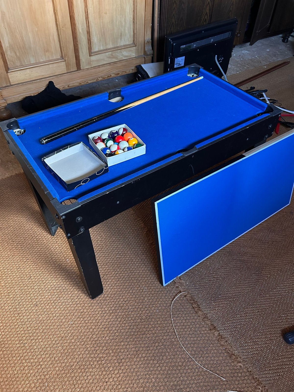 Gratis ophalen Tafel: Biljart, Airhockey, Tafelvoetbal, T, Een of twee spelers, Ophalen, Gebruikt