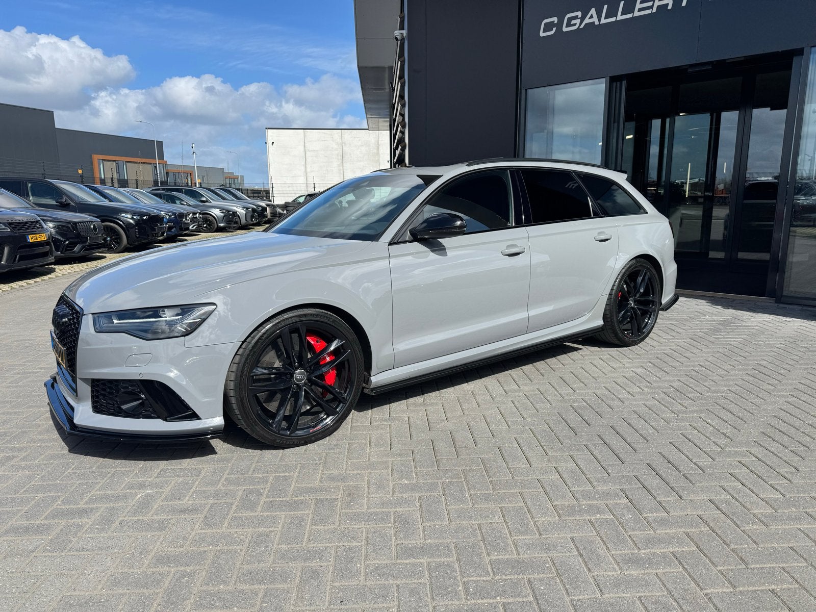 Audi A6 RS6 4.0 Tfsi Quattro 606pk Tiptronic 2018 Grijs, Auto's, 8 cilinders, 120 €/maand, 10 km/l, Stationwagon