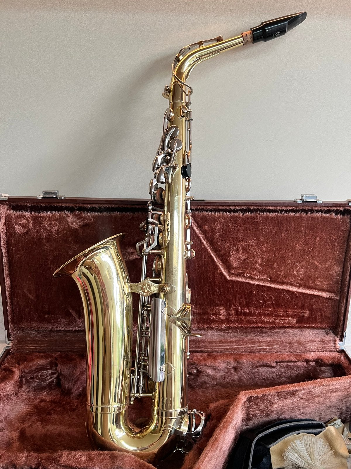 Yamaha YAS-23 Altsaxofoon met koffer izgs., Muziek en Instrumenten, Ophalen, Zo goed als nieuw, Alt, Met koffer