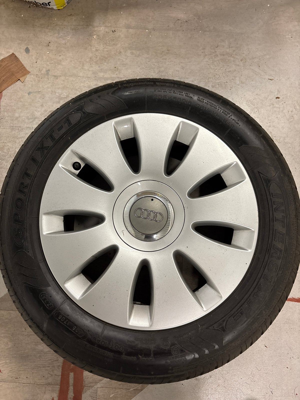 Set van 4 Audi 16 inch winterbanden met velgen, Ophalen, Gebruikt, 16 inch, Banden en Velgen