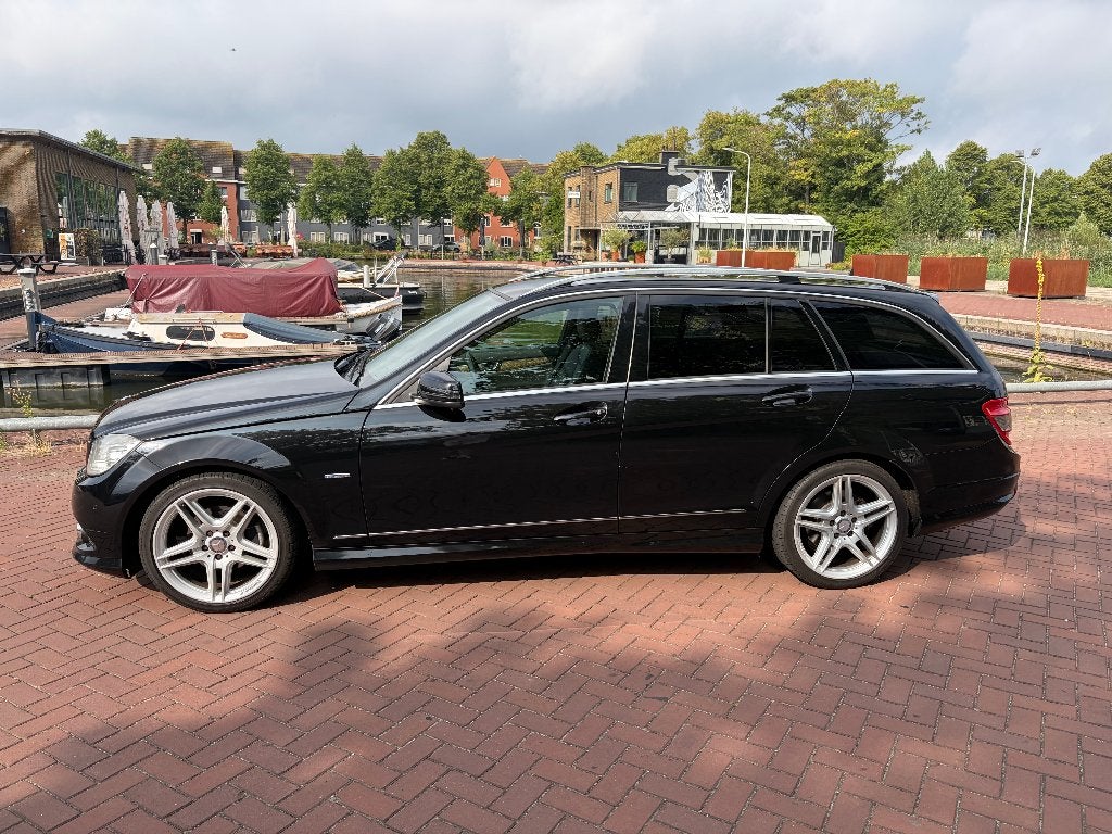 Mercedes-Benz C180 CGI AMG Estate AUT 2011 Zwart, Euro 5, Achterwielaandrijving, 1800 kg, Zwart