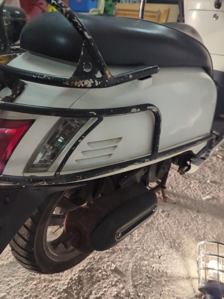 Foto 7 van Kymco Like scooter uit 2012 - Goed onderhouden