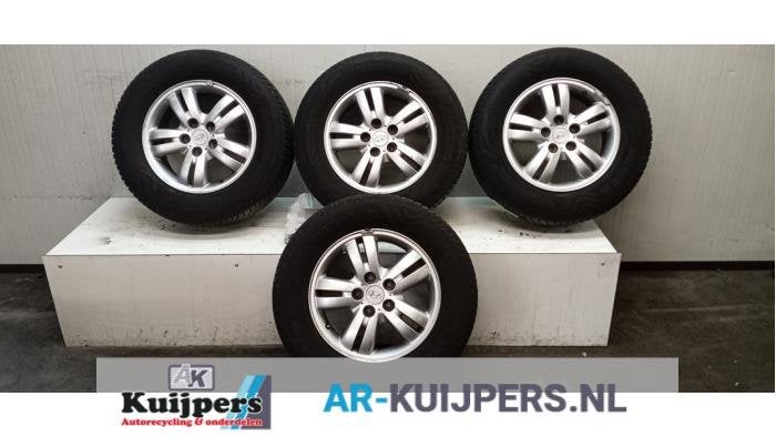 Sportvelgenset + banden van een Hyundai Tucson, Gebruikt, -, -, -