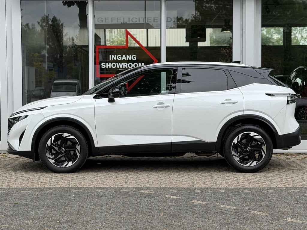 NISSAN Qashqai 1.3 Mild-Hybrid 158pk Xtronic N-Connecta | Pa, 12 maanden, Stof, 4 cilinders, Wit