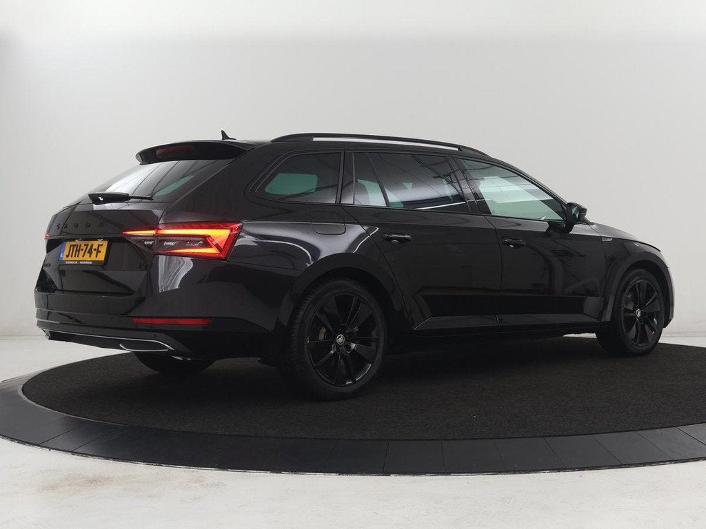 Skoda Superb 1.4 TSI iV Sportline | Stoelverwarming | Alcant, Auto's, Skoda, Gebruikt, Euro 6, 4 cilinders, Alcantara
