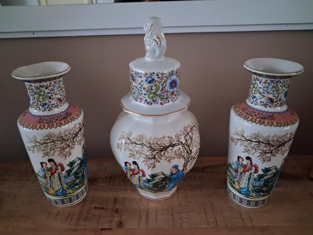 Porselein chinese vazen, Antiek en Kunst, Antiek | Vazen, Ophalen