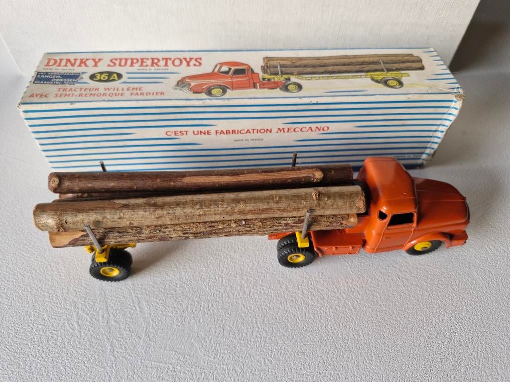 Dinky Toys 36A Panhard Willeme Tracteur met originele doos, Ophalen of Verzenden, Zo goed als nieuw, Bus of Vrachtwagen, Dinky Toys