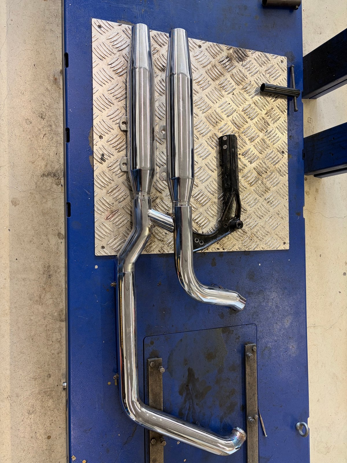 Compleet uitlaatsysteem Harley Davidson Fatboy Twin Cam 1999, Ophalen, Gebruikt