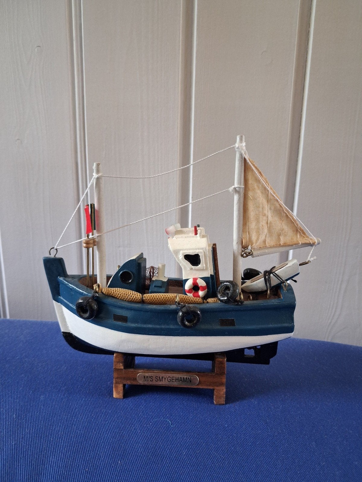 Vintage miniatuur scheepsmodel vissersboot/trawler, Ophalen