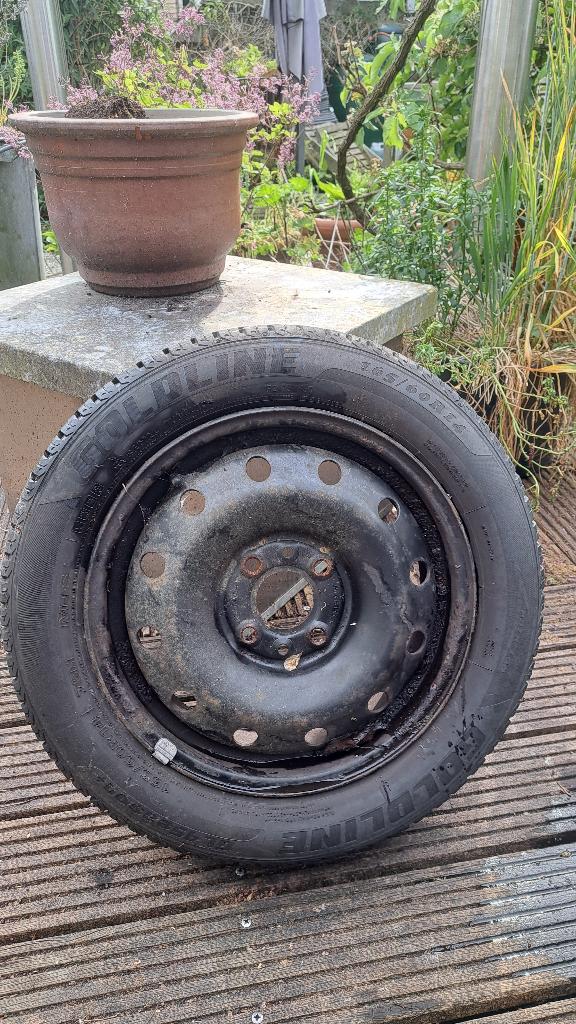 4 velgen met band voor Fiat Panda 2010 (Z253-166), Ophalen, Gebruikt