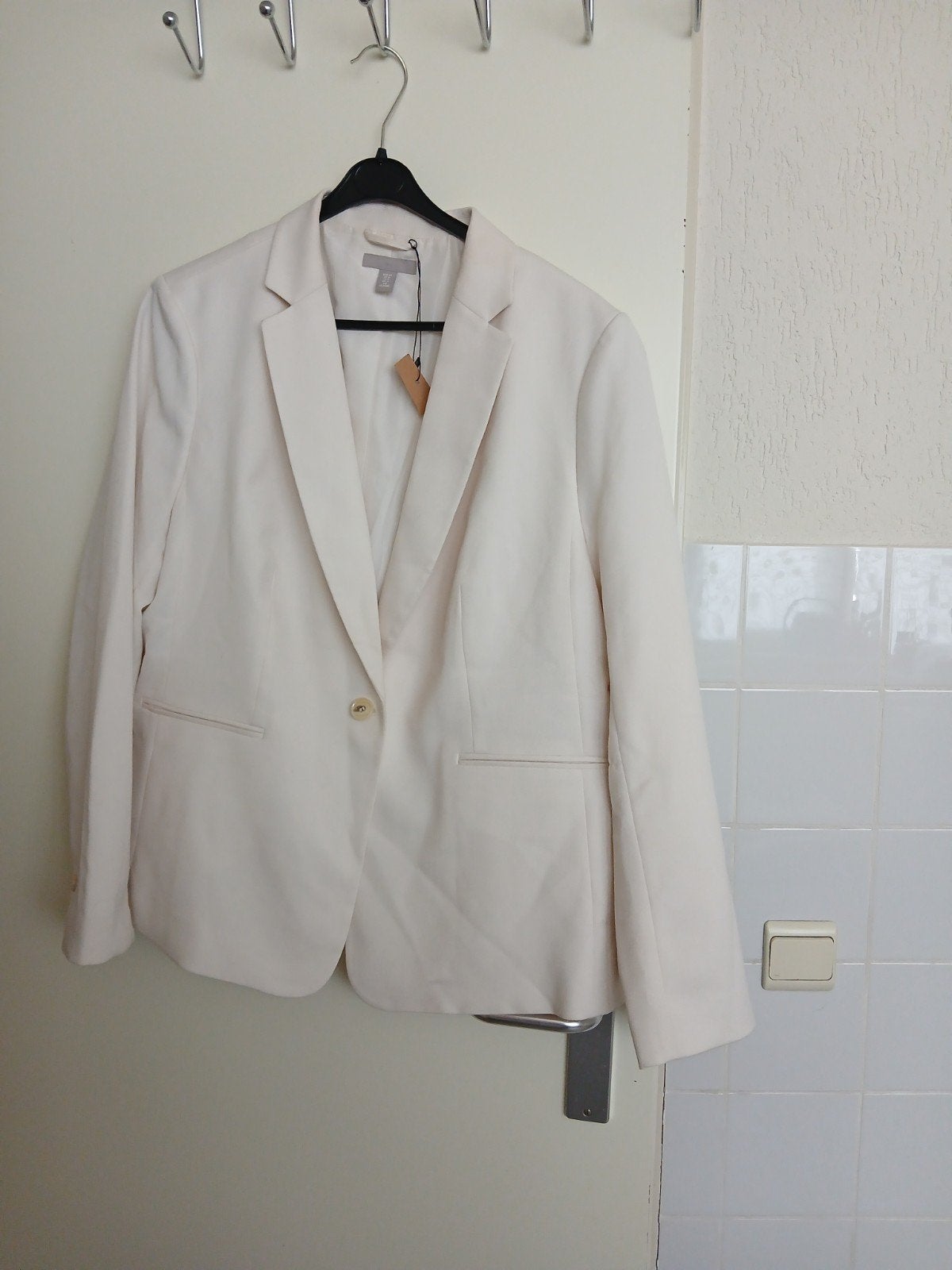 zeer mooi jasje roomwit mt 44, H&M, Overige kleuren, Verzenden, Maat 42/44 (L)