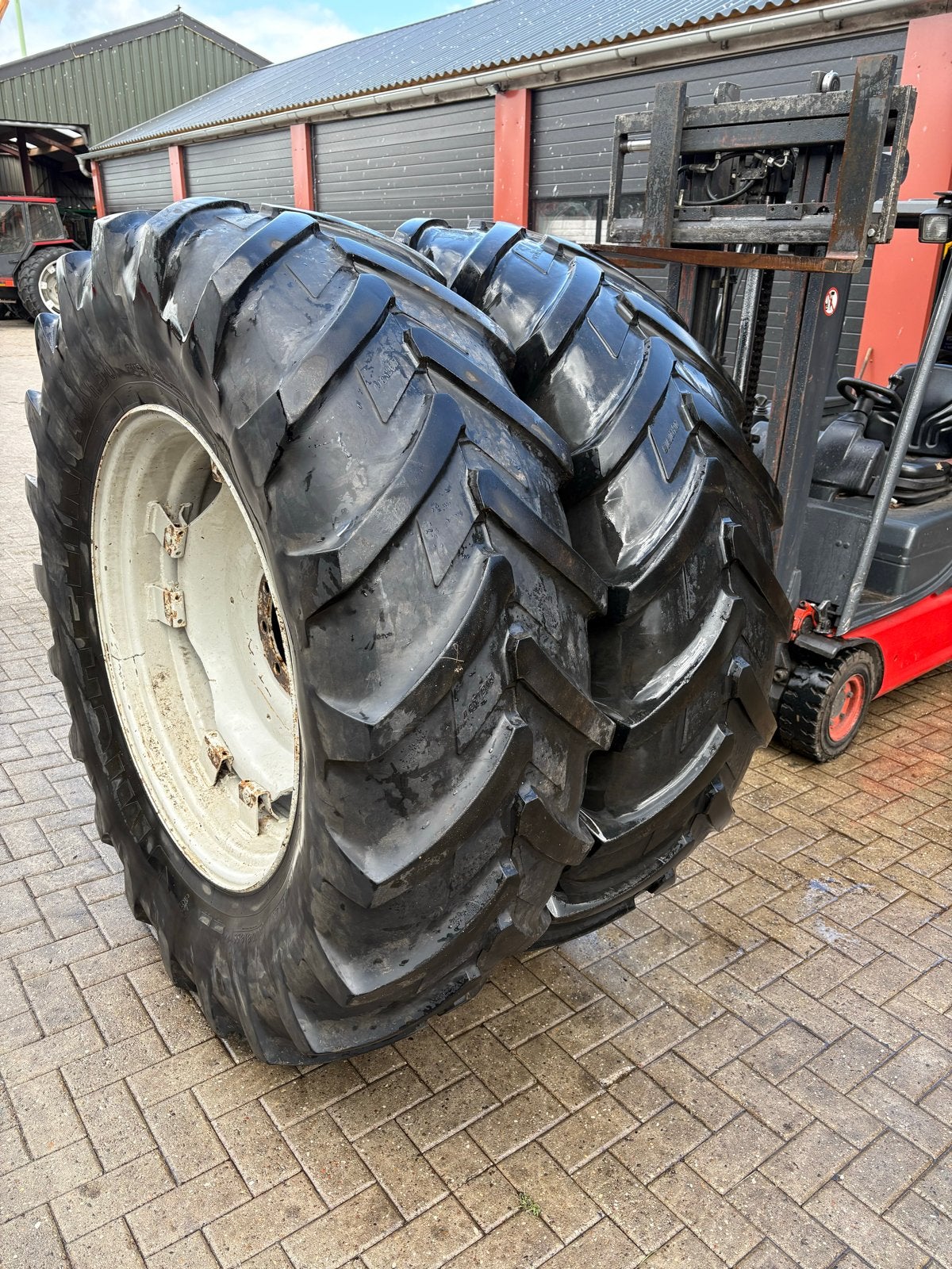 Michelin Agribib 20.8 R38 banden + velgen, Zakelijke goederen, Agrarisch | Onderdelen | Banden, Velgen en Assen, Ophalen