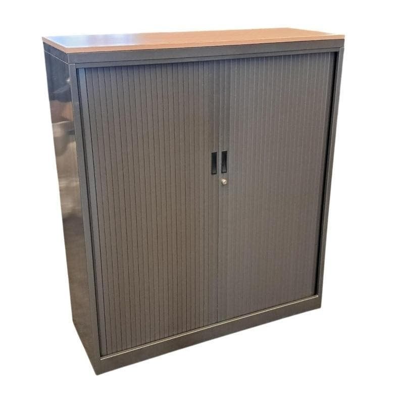 Roldeurkast Antraciet H138,5xB120xD45 B-Keus, 100 tot 150 cm, 100 tot 150 cm, Ophalen of Verzenden, Meerdere deuren