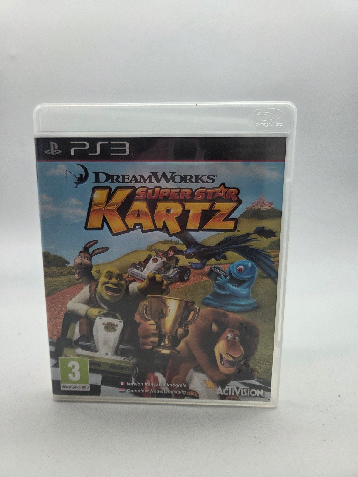 DreamWorks Super Star Kartz (PS3) - Race met je favorieten!, Support@activision.com, 2701 Olympic Blvd, Building B, Santa Monica, CA 90404, USA