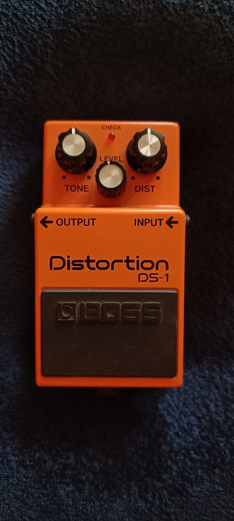 Boss DS-1 LAA-Custom mod, Muziek en Instrumenten, Ophalen of Verzenden, Zo goed als nieuw, Distortion, Overdrive of Fuzz