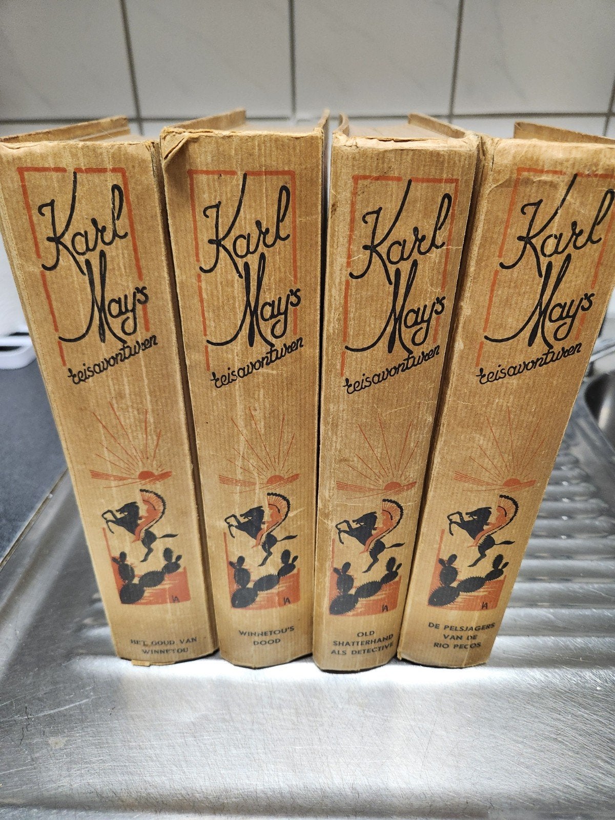 Karl May's Reisavonturen - 4 delen (vintage), Boeken, Ophalen of Verzenden, Gelezen, Karl May