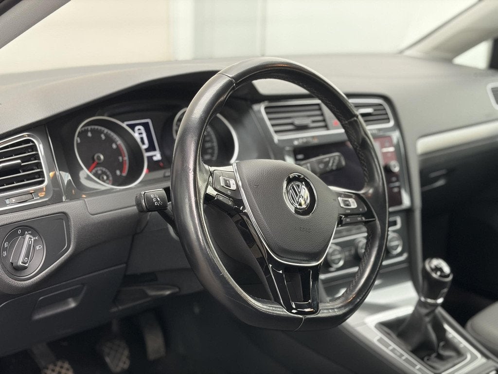 Volkswagen Golf 1.0 TSI Comfortline Carplay/Android auto/Ada, Stof, Origineel Nederlands, Bedrijf, Handgeschakeld