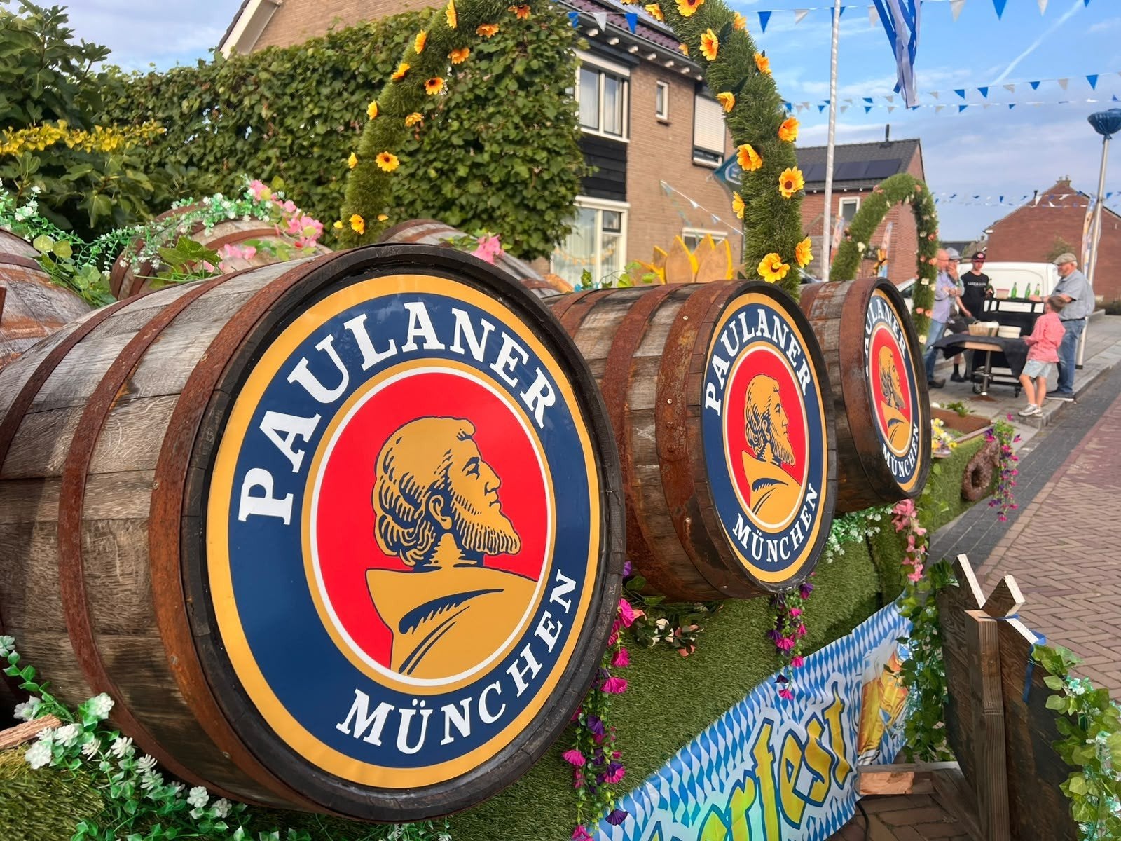 bierwagen, Ophalen, Carnaval