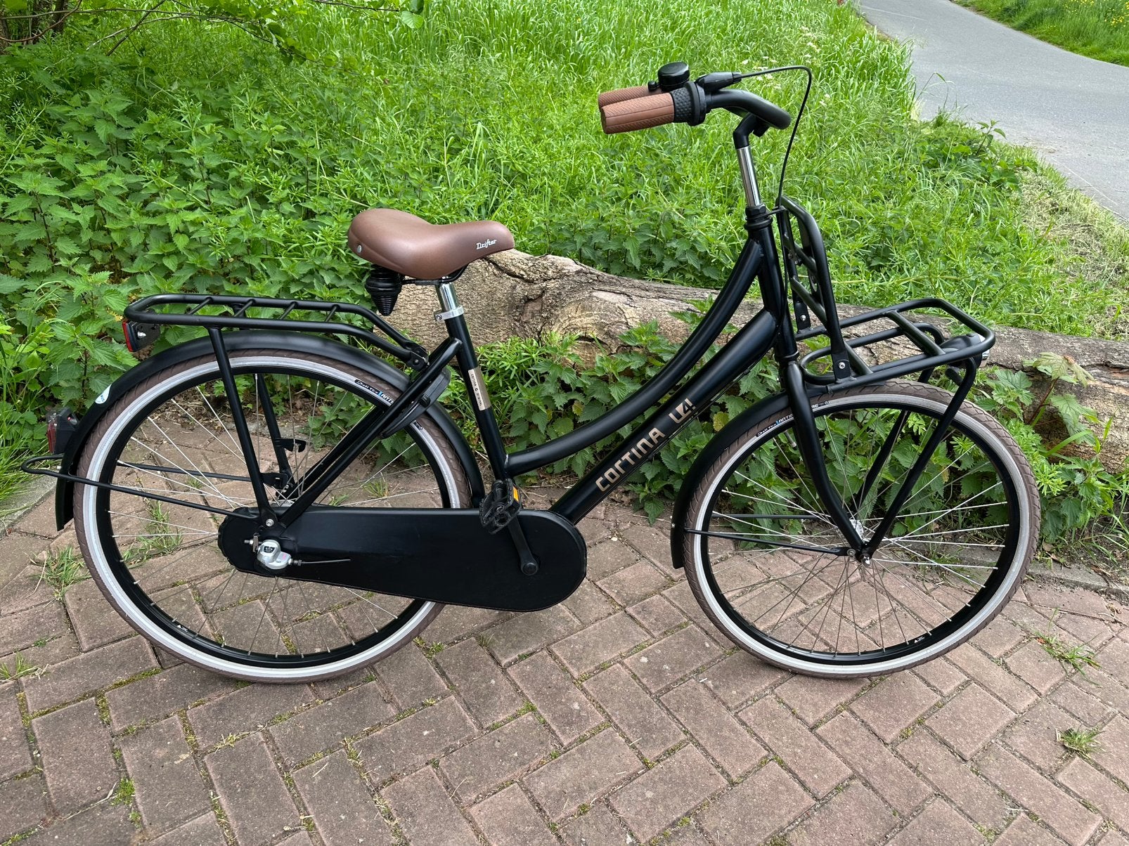 Gestolen: Cortina U4 26 inch 3v matzwart, Terugtraprem, Zo goed als nieuw, Ophalen, Overige merken