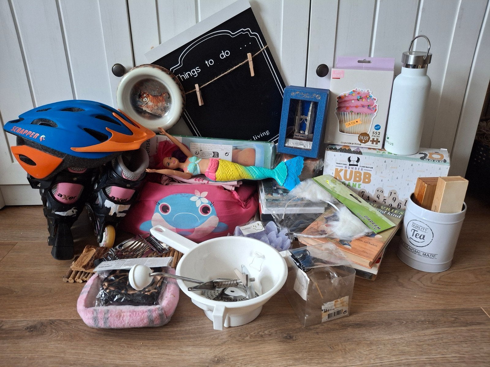 Vele rommelmarkt spulletjes
In 1 koop, Ophalen, Gebruikt
