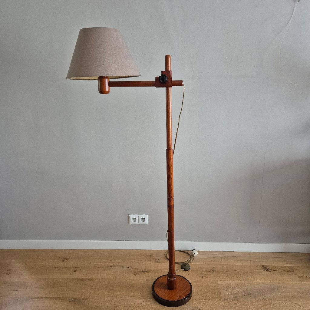 Vintage verstelbare houten vloerlamp - jaren '70, Hout, Gebruikt, Mid-century design, scandinavische stijl, Danish design, 150 tot 200 cm