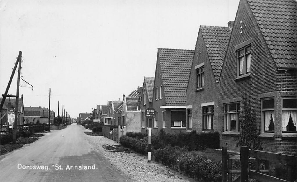 AN180 Fotokaart St. Annaland Dorpsweg 1939, Verzenden, 1920 tot 1940, Gelopen, Zeeland