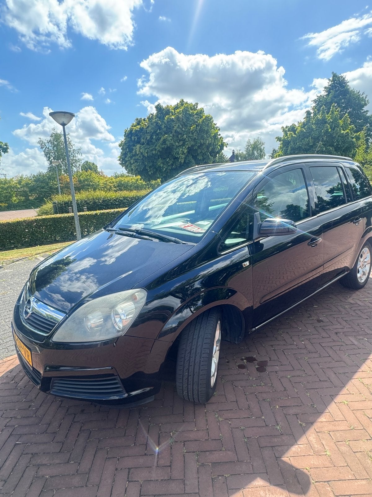 Opel Zafira 2.2 2006 Zwart 7 persoons airco nw apk, Auto's, Voorwielaandrijving, Stof, Zwart, 4 cilinders