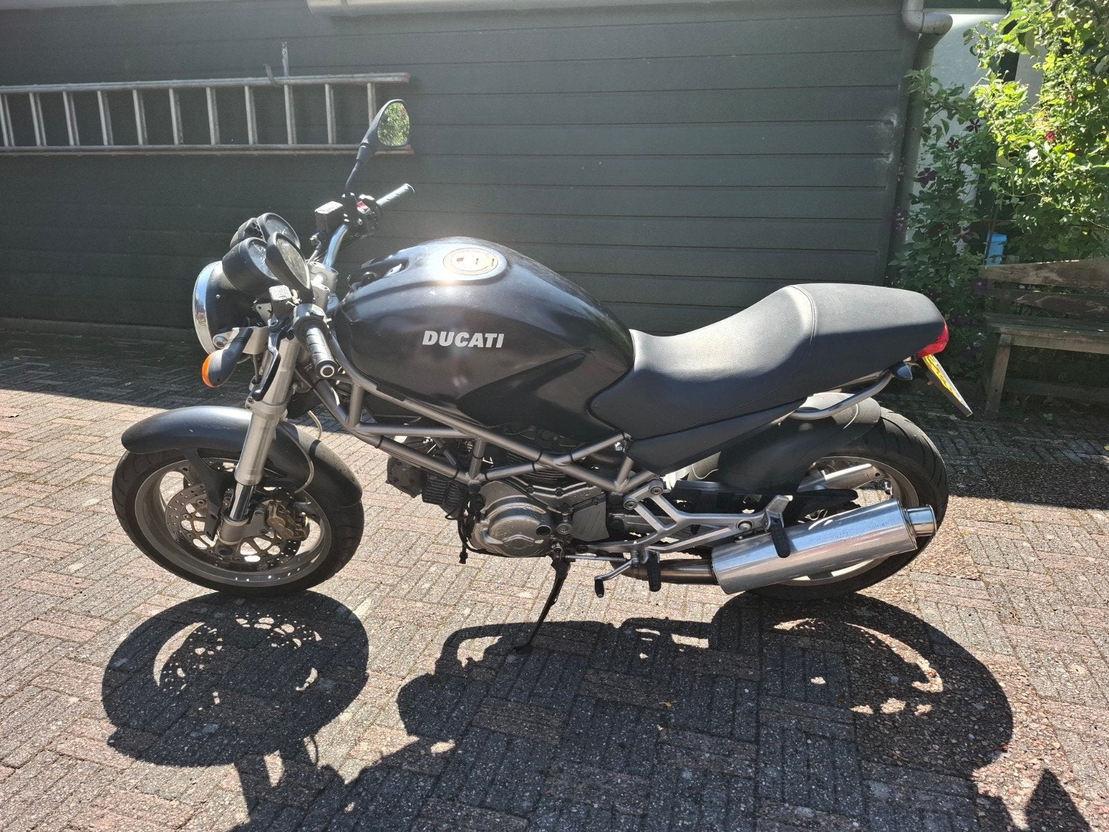 Ducati Monster 620ie, 2 cilinders, Gebruikt, Particulier, Meer dan 35 kW