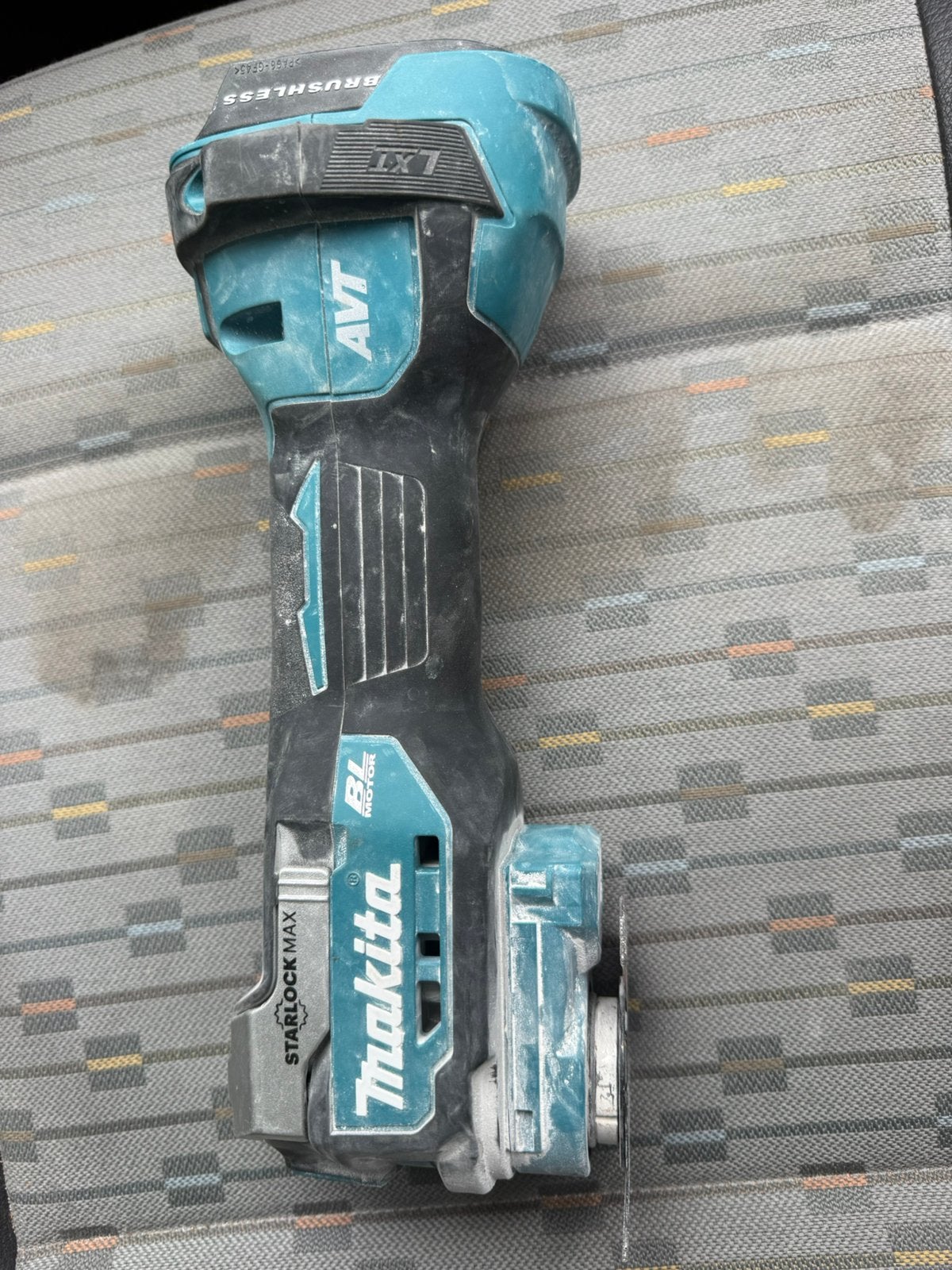 Makita DTM 52 multitool, Ophalen of Verzenden, Zo goed als nieuw, Minder dan 700 watt, Overige typen