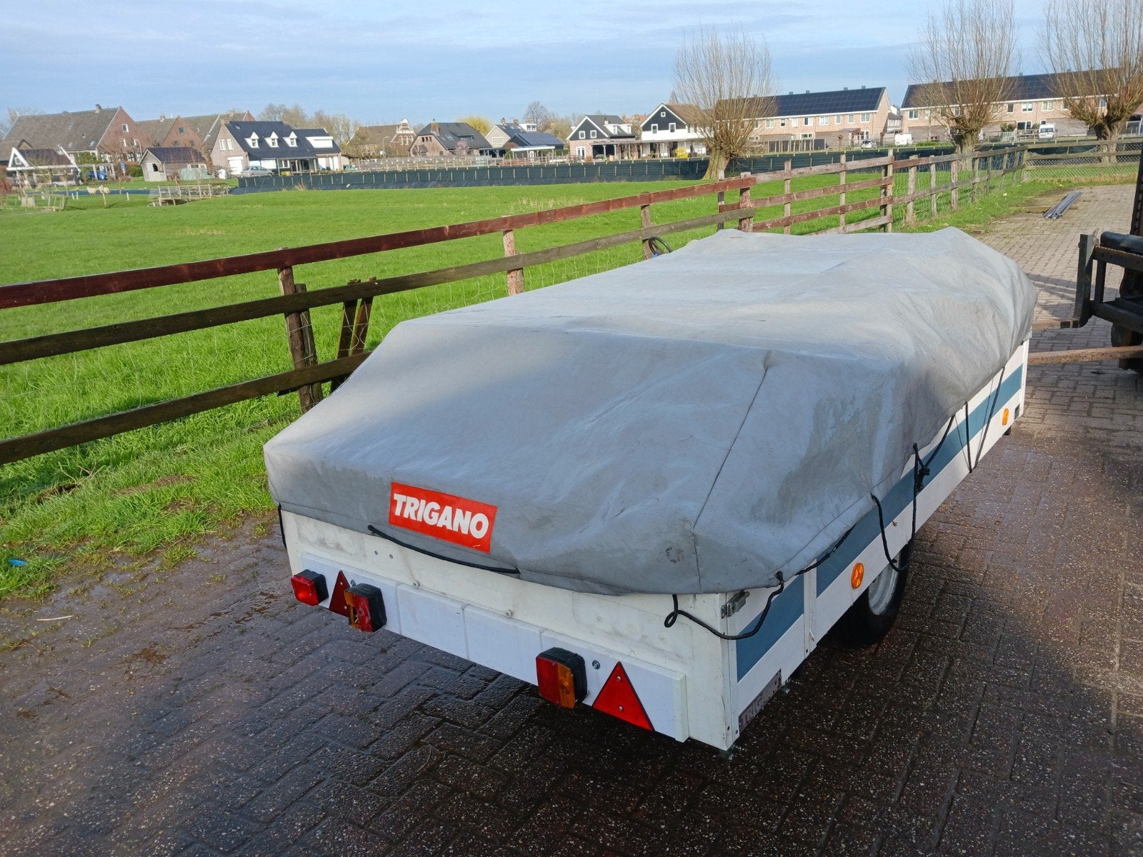 vouwwagen trigano, 6 persoons, Ophalen